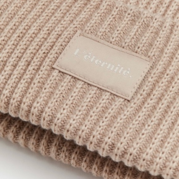 H&M Knit Beanie - Picture 2 of 2